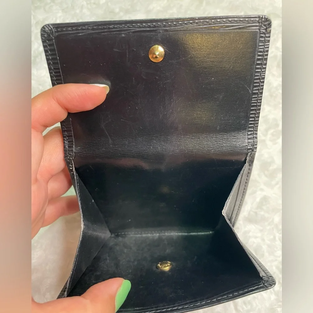 Louis Vuitton Black Epi Elise Trifold Wallet 🖤 - Picture 13 of 17